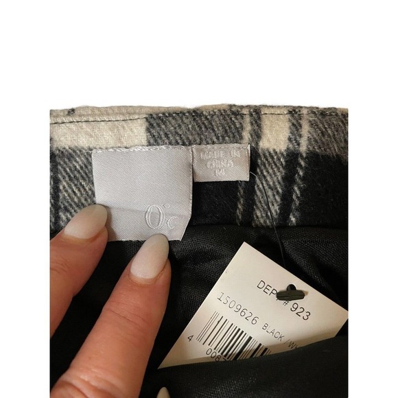 Zero Degrees Celsius NEW Dark Academia Wool Plaid Miniskirt Size Medium Black - Picture 6 of 8